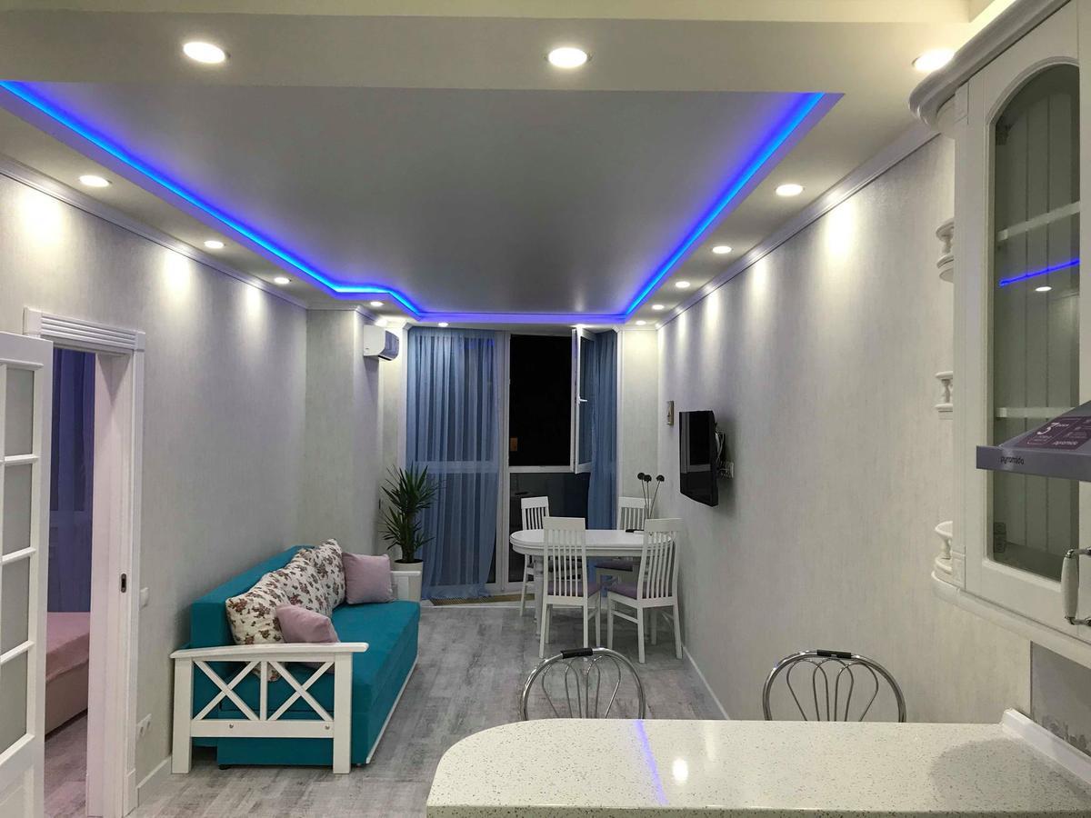 Luxe Apartment On Drahomanova Kiev Exterior foto